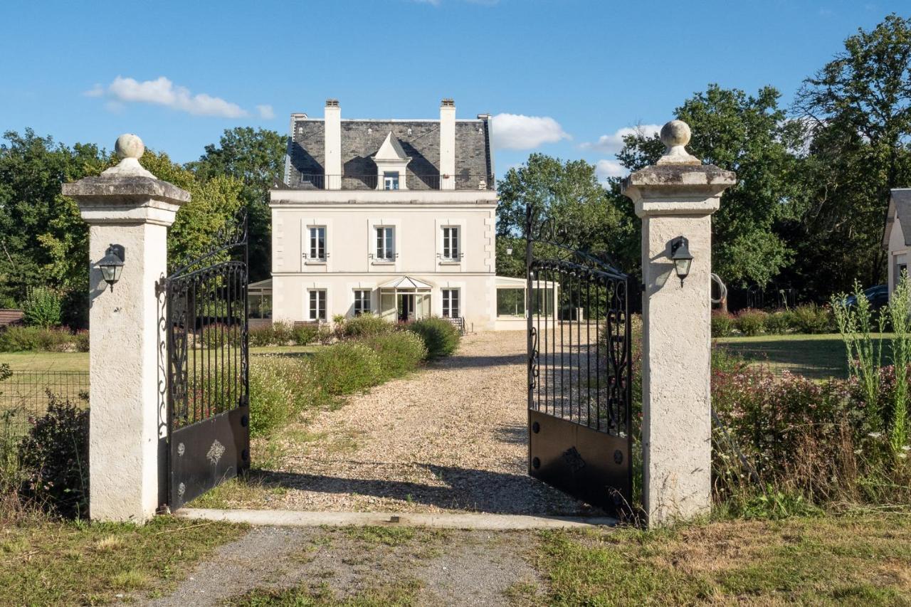 Manoir Du Val Fouzon - Beauval Bed & Breakfast La Vernelle Exterior photo